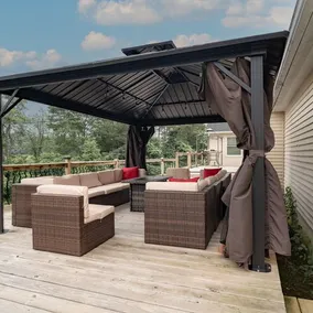 Pattor Hill Haven, 3BR 2.5B, Private Patio - Image 2