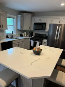 Pattor Hill Haven, 3BR 2.5B, Private Patio - Image 3
