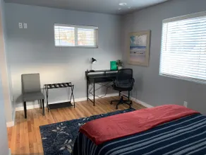 Little Downtowner Guest House - Image 5