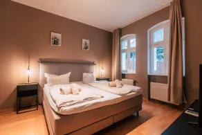 *Big Urban* quiet & stylish with space close to the center - Image 3