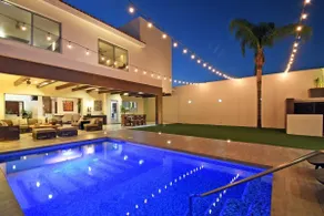 Casa Delfines, 2Br home in quiet neighborhood 10 min from downtown - Image 5