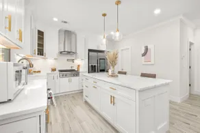 Minutes to Downtown Kennesaw & Pet Friendly! - Image 2