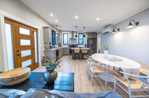 Modern ocean view home steps from Pine Point beach - Image 5