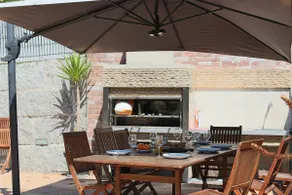 Exclusive house with pool in Gondomar - Image 3
