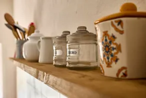 Bright apartment in an ancient mountain village - Image 5
