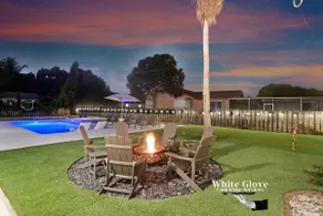 LUX 6BR 4Bath Htd Pool & Jacuzzi Mini Golf G-Room - Image 5