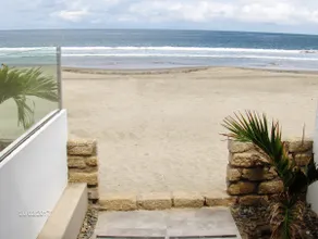 PlayaMar - Oceanfront Loft (1) - Image 3