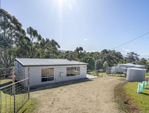 The Shack on Francis - Image 5
