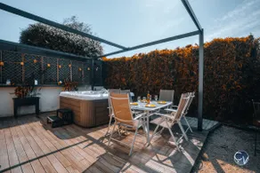 Villa le Thor Piscine Billard Sauna et Jacuzzi - Image 2