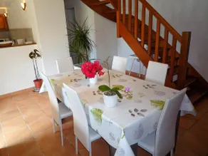 Farmhouse near the beach - Image 2