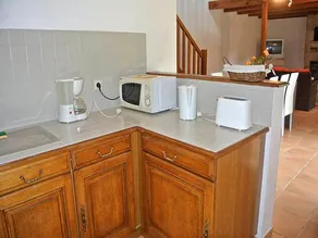 Farmhouse near the beach - Image 5