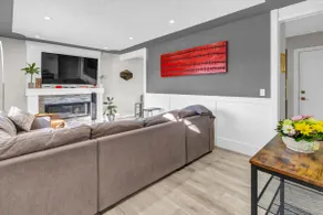 Stylish 3 Bedroom - Close to Downtown & Airport! - Image 4