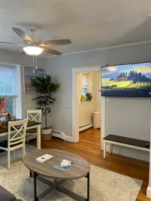 2.4 miles to Salem Spacious &1st Floor near beach2 - Image 4