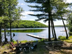 Albion Waterfront Cottage - Image 4