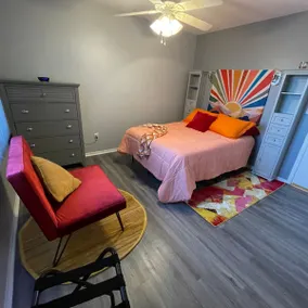 Sterling Condo at the Crossroads - Image 3