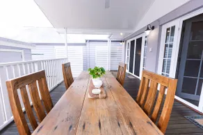 Cozy Stroud 2 Bedroom Cottage - Image 2