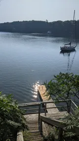 Stunning lakefront 4 season cottage in PEC - Image 3