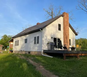 Charming Farm House - Image 2