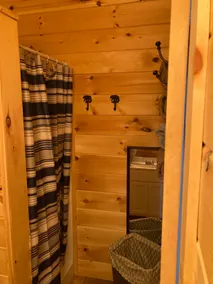Chestnut Cove Cabin. - Image 3