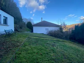 Charming house in a green setting - Image 4