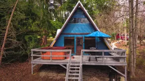 Three A-frame Cabins, a provate Pond, row boats! - Image 5