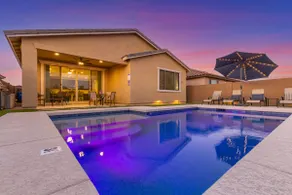 New Listing! Heated Sparkling Pool, Fast Wifi, King Bed, Putting Green! - Image 3