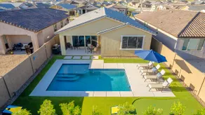New Listing! Heated Sparkling Pool, Fast Wifi, King Bed, Putting Green! - Image 5