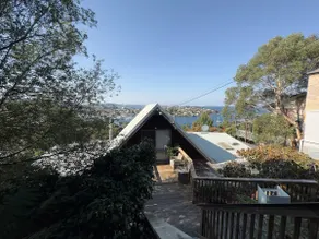 Breathtaking water views; 7 beds; 2.5 bathrooms - Image 5