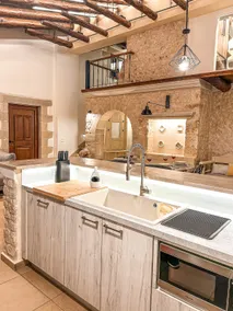 Villa Recluso-3 bd luxury country villa, huge heated pool with hydromassage, individual bbq & large yard, mountain view - Image 5