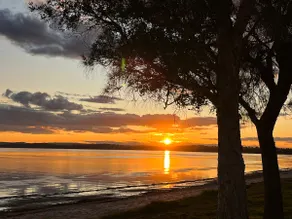 Unique lakefront glamping - Image 2