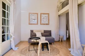 Nid de Line - Hostal Naou - Wifi - Netflix - Image 2