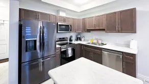 6 BEDS - Up to 12 People- 15 Mins To The Falls - Image 5