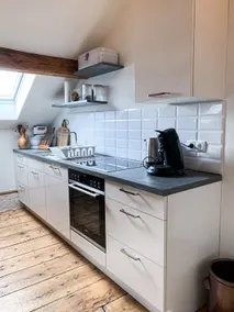 Modern, cozy and central in the most beautiful house in town - Image 4
