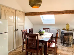 Modern, cozy and central in the most beautiful house in town - Image 3