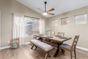 1\2 Mile Dwntwn Gilbert Beauty-Priv Pool+Free Heat - Image 3