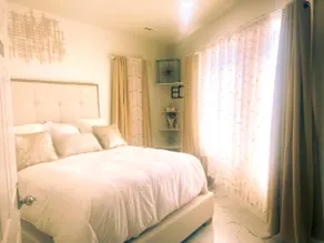 Stylish Queen Suite • Long-Term Stay • Norfolk VA - Image 2