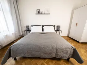 Modern 3-room apartment with Netflix and balcony - Image 2