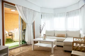 Bright and spacious apartment on the beachfront. AT5 - Image 5