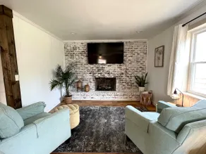 The Willow House - Image 3