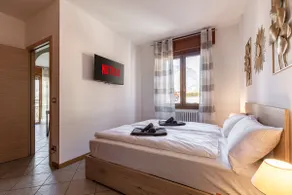 EXPERIENCE TIRANO [300 meters from the Bernina red train] - Image 4