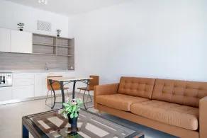 Newly refurbished apartment in the golf course - Image 2