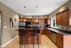 Victoria Luxury Retreat: Private & Central - Image 5