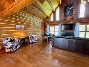 Secluded Lake View Log Cabin on 40 Acres - Image 5
