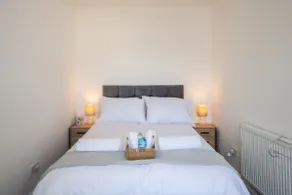 Modern flat in the heart of Liverpool - Image 3