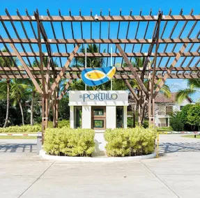 El Portillo Residences - Image 2