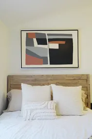 Downtown Vaulted Luxe Haus-near Napa - Image 5