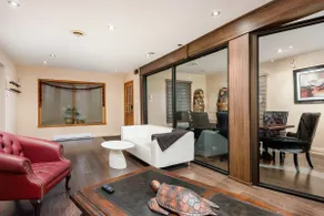 House with Chic, Nice Area, Everything is New - Image 3