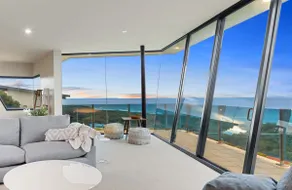Orton Oceanview Luxury Retreat - Image 5