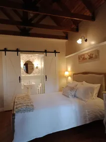 Enchanted Rose Cottage Romantic Getaway - Spa - Image 2