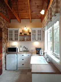 Enchanted Rose Cottage Romantic Getaway - Spa - Image 5